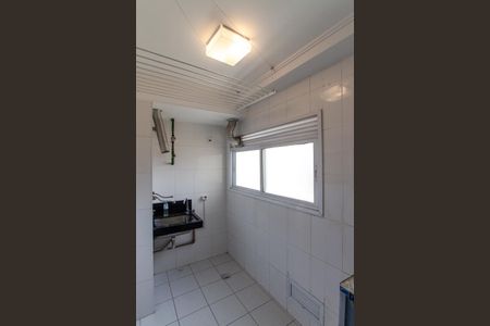 Apartamento à venda com 135m², 3 quartos e 2 vagas Apartamento à venda com 135m², 3 quartos e 2 vagasÁrea de Serviço