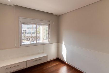 Apartamento à venda com 135m², 3 quartos e 2 vagas Apartamento à venda com 135m², 3 quartos e 2 vagasQuarto 2