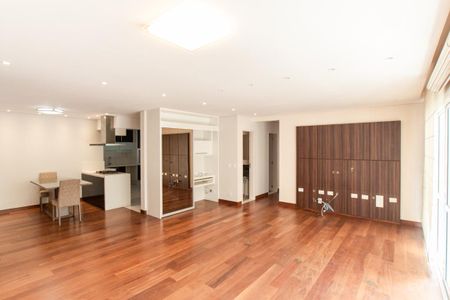 Sala de apartamento à venda com 3 quartos, 135m² em Vila Irmaos Arnoni, São Paulo