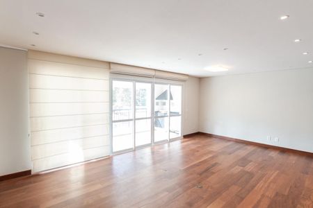 Apartamento à venda com 135m², 3 quartos e 2 vagas Apartamento à venda com 135m², 3 quartos e 2 vagasSala