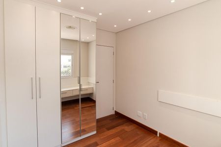 Apartamento à venda com 135m², 3 quartos e 2 vagas Apartamento à venda com 135m², 3 quartos e 2 vagasQuarto 2