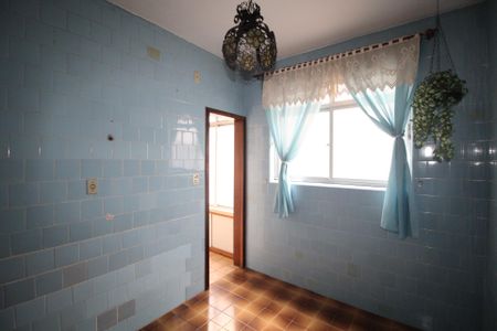 Apartamento para alugar com 110m², 3 quartos e sem vagaCozinha