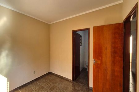 Casa à venda com 119m², 4 quartos e 4 vagas Casa à venda com 119m², 4 quartos e 4 vagasQuarto 3 - Suíte
