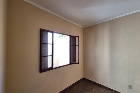 Quarto 1  de casa à venda com 4 quartos, 119m² em Jardim Santa Lúcia, Campinas