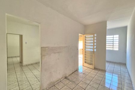 Casa à venda com 119m², 4 quartos e 4 vagas Casa à venda com 119m², 4 quartos e 4 vagasCozinha