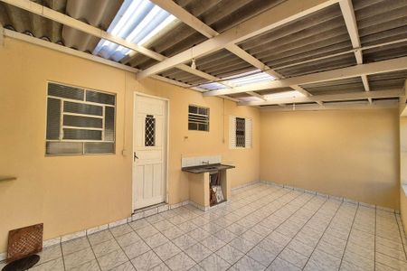 Casa à venda com 119m², 4 quartos e 4 vagas Casa à venda com 119m², 4 quartos e 4 vagasÁrea de Serviço