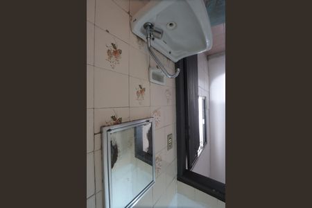 Banheiro de casa à venda com 1 quarto, 300m² em Parque Independencia, São Paulo