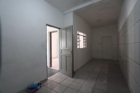 Quarto de casa à venda com 1 quarto, 300m² em Parque Independencia, São Paulo