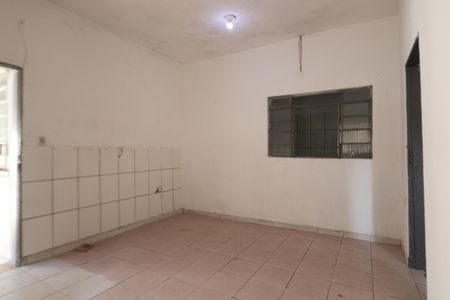 Sala de casa à venda com 1 quarto, 300m² em Parque Independencia, São Paulo