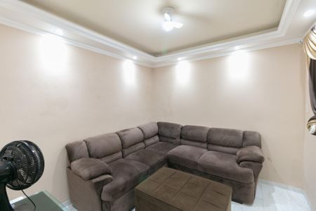 Casa para alugar com 3 quartos, 240m² em Santa Terezinha, Belo Horizonte