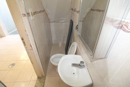 Casa para alugar com 125m², 3 quartos e 2 vagasBanheiro 2