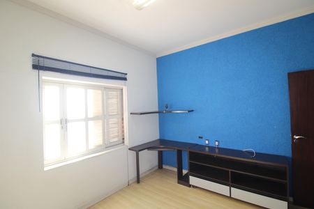 Casa para alugar com 125m², 3 quartos e 2 vagasQuarto 2