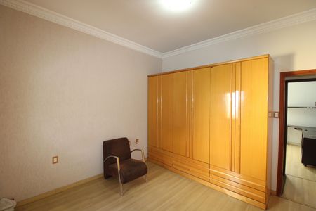 Casa para alugar com 125m², 3 quartos e 2 vagasQuarto 3
