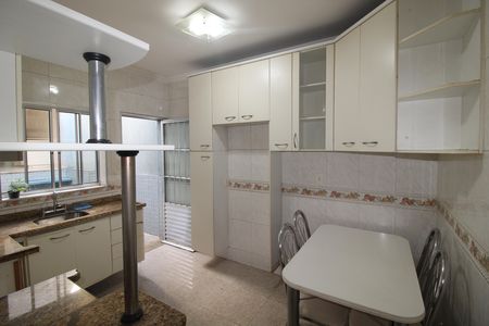 Casa para alugar com 125m², 3 quartos e 2 vagasCozinha