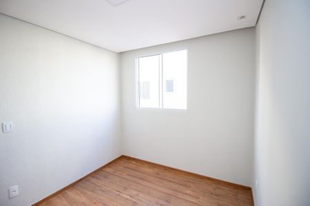 Apartamento para alugar com 45m², 2 quartos e 1 vagaQuarto 1