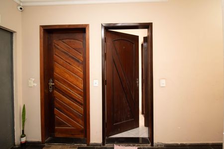 Apartamento para alugar com 60m², 2 quartos e 1 vaga Apartamento para alugar com 60m², 2 quartos e 1 vagaHall de entrada