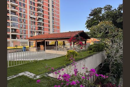 Apartamento à venda com 105m², 3 quartos e 2 vagas Apartamento à venda com 105m², 3 quartos e 2 vagasÁrea comum