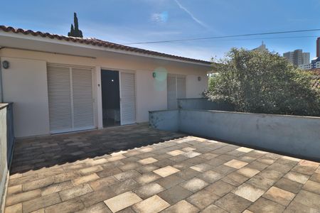 Casa para alugar com 340m², 5 quartos e 4 vagasTerraço