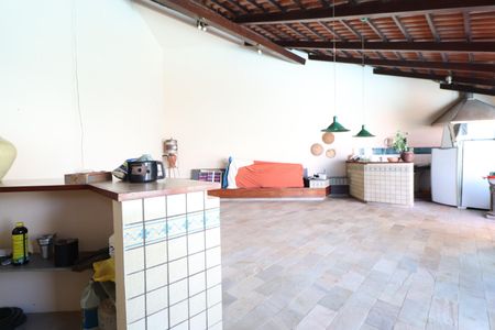Casa para alugar com 340m², 5 quartos e 4 vagasVaranda