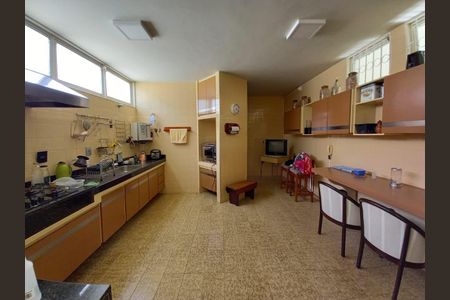 Cozinha de casa para alugar com 4 quartos, 340m² em Tabajaras, Uberlândia