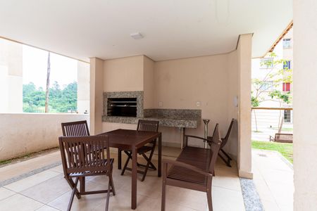 Apartamento para alugar com 32m², 2 quartos e sem vaga Apartamento para alugar com 32m², 2 quartos e sem vagaÁrea comum - Churrasqueira