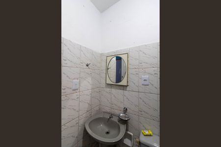 Banheiro de casa para alugar com 1 quarto, 96m² em Jardim Vila Galvao, Guarulhos