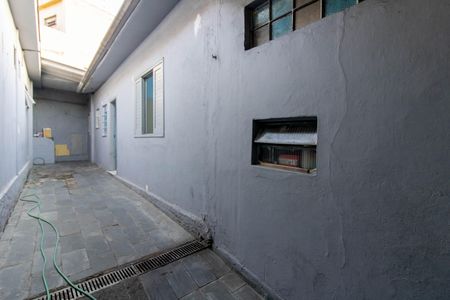 Casa para alugar com 96m², 1 quarto e 15 vagas Casa para alugar com 96m², 1 quarto e 15 vagasQuintal