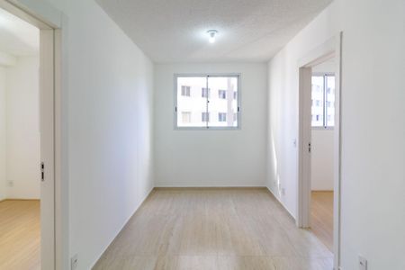 Sala de apartamento para alugar com 2 quartos, 36m² em Jardim Sabara, São Paulo