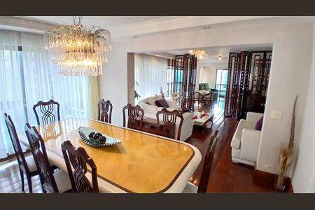 Apartamento à venda com 344m², 4 quartos e 4 vagas