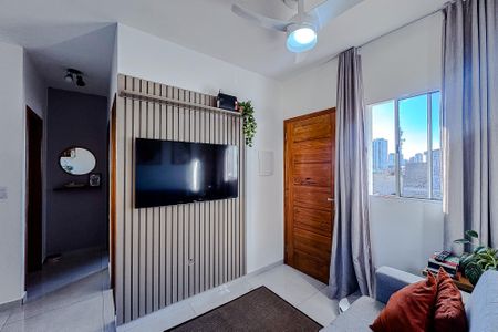Sala de apartamento para alugar com 2 quartos, 46m² em Vila Canero, São Paulo