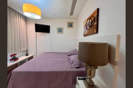 Apartamento à venda com 130m², 3 quartos e 1 vaga Apartamento à venda com 130m², 3 quartos e 1 vagaSuite 3