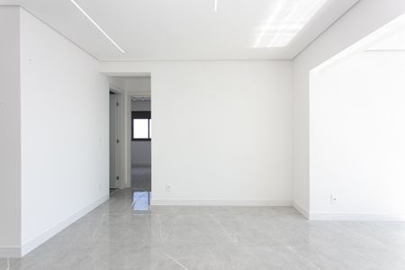 Apartamento para alugar com 88m², 2 quartos e 1 vaga Apartamento para alugar com 88m², 2 quartos e 1 vagaSala