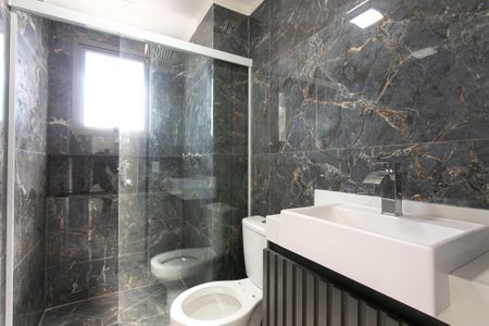 Apartamento para alugar com 88m², 2 quartos e 1 vaga Apartamento para alugar com 88m², 2 quartos e 1 vagaBanheiro da Suíte