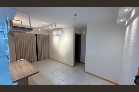 Apartamento para alugar com 49m², 1 quarto e 1 vaga Apartamento para alugar com 49m², 1 quarto e 1 vagaSala