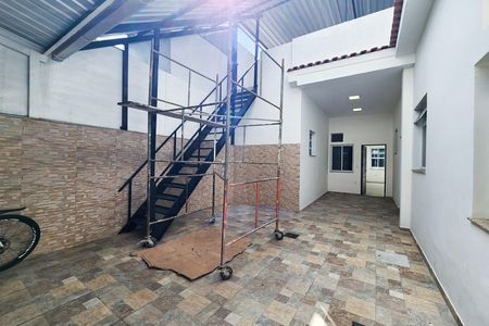 Casa de condomínio à venda com 120m², 3 quartos e 1 vaga Casa de condomínio à venda com 120m², 3 quartos e 1 vagaÁrea