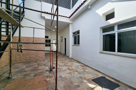 Casa de condomínio à venda com 120m², 3 quartos e 1 vaga Casa de condomínio à venda com 120m², 3 quartos e 1 vagaÁrea
