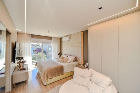 Suíte 1 de casa à venda com 3 quartos, 281m² em Chácara das Pedras, Porto Alegre