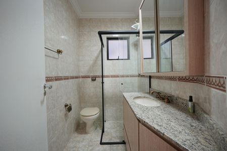 Casa para alugar com 400m², 5 quartos e 8 vagasBanheiro