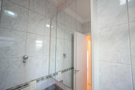 Casa para alugar com 400m², 5 quartos e 8 vagasSuíte 1