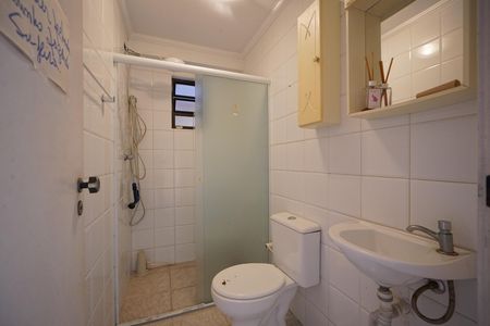 Casa para alugar com 400m², 5 quartos e 8 vagasBanheiro de serviço