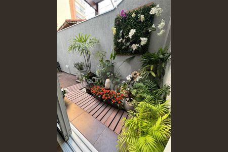 Casa à venda com 240m², 4 quartos e 2 vagas