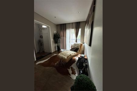 Casa à venda com 4 quartos, 240m² em Jardim São Paulo, São Paulo
