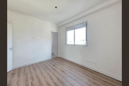 Apartamento à venda com 140m², 4 quartos e 3 vagasQuarto Suíte 2