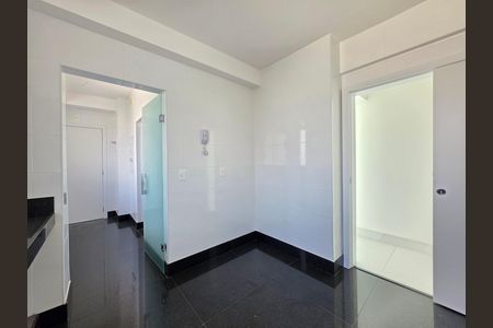 Apartamento à venda com 140m², 4 quartos e 3 vagasCozinha 