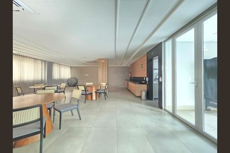 Apartamento à venda com 140m², 4 quartos e 3 vagasSalão de festas 