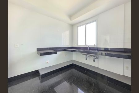 Apartamento à venda com 140m², 4 quartos e 3 vagasCozinha 