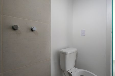 Apartamento à venda com 62m², 2 quartos e 1 vagaBanheiro Social