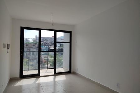 Apartamento à venda com 62m², 2 quartos e 1 vagaSala