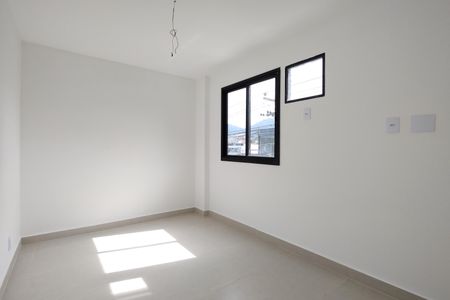 Apartamento à venda com 62m², 2 quartos e 1 vagaQuarto 2