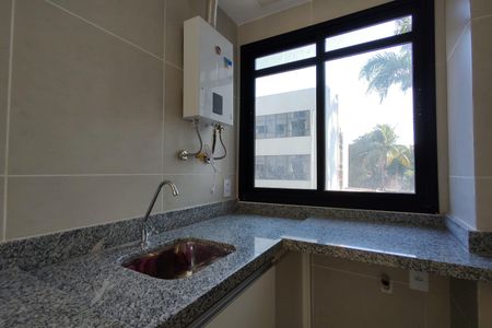 Área de Serviço de apartamento para alugar com 2 quartos, 62m² em Taquara, Rio de Janeiro